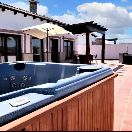 Holiday home Comfortable House In With Shared Pool *